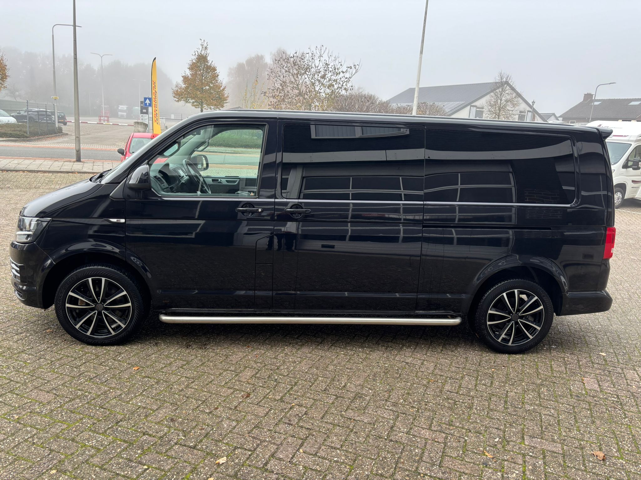 Volkswagen Multivan 2.0TDI DSG 4 Motion - Image 6