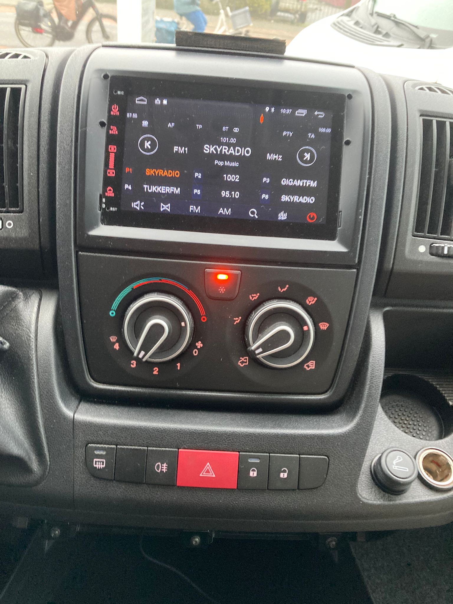 Fiat Ducato camperbus - Image 18